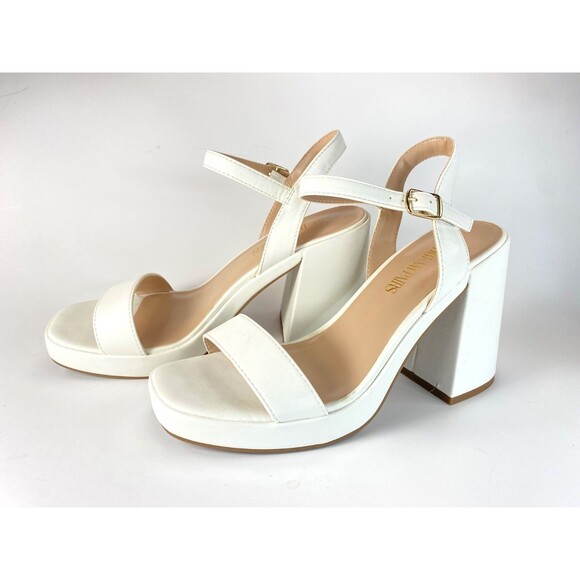 Dream Pairs White Chunky Sandals Heels Sz 8 Wedding Formal Evening Casual Party - Picture 1 of 10